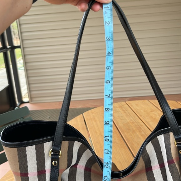 Burberry Haymarket Check tote with leather bottom and dust bag - Picture 17 of 17